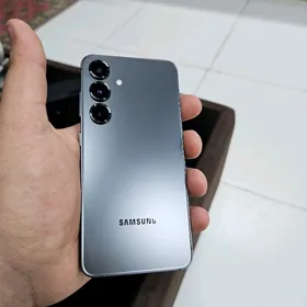 Samsung S24 8/256 gaty arassa