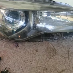 Фара Азиада Lee клас