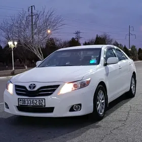 Toyota Camry 2011