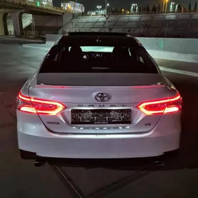 Toyota Camry 2022