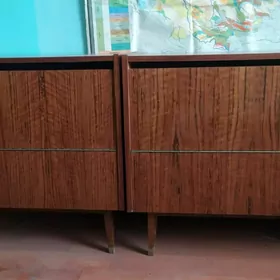 Бельевые тумбы