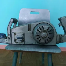 Электро рубанок.