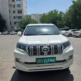Toyota Land Cruiser Prado 2020