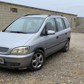 Opel Zafira 2002