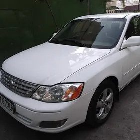 Toyota Avalon 2000