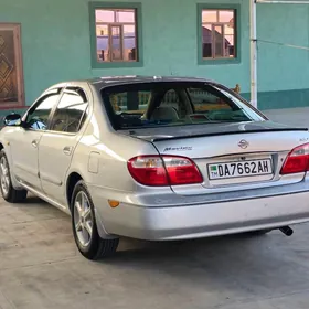 Nissan Maxima 2000