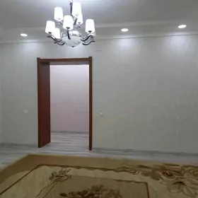 Satlyk hususy kwartira