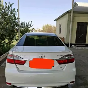 Toyota Camry 2015