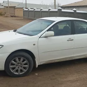 Toyota Camry 2005