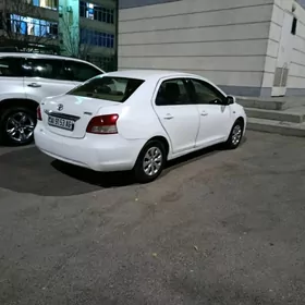 Toyota Yaris 2006