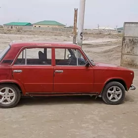 Lada 2104 1980