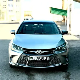 Toyota Camry 2015