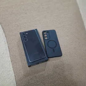 Samsung S23 8/256 2Sim