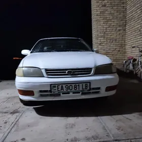 Toyota Corona 1995