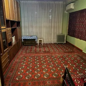 продам 4 ком квартиру