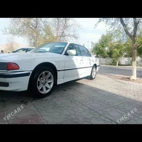 BMW 740 1995