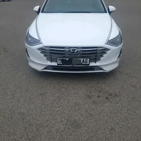 Hyundai Sonata 2021