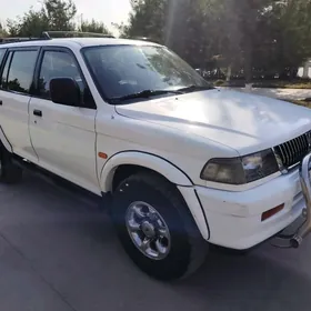 Mitsubishi Montero Sport 1998