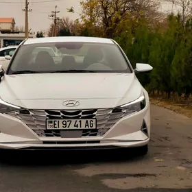 Hyundai Elantra 2021