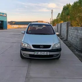 Opel Zafira 2003