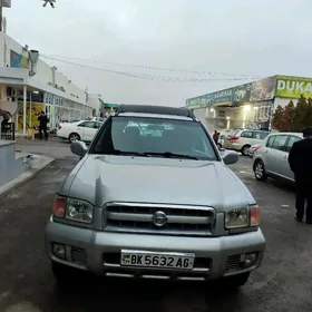 Nissan Pathfinder 2003