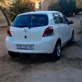 Toyota Yaris 2008
