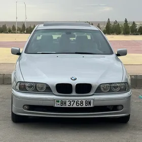 BMW E39 2002