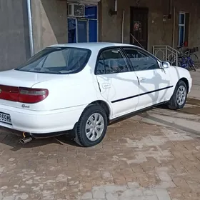 Toyota Carina 1994