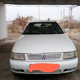 Volkswagen Polo 1999