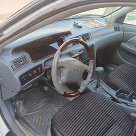 Toyota Camry 1999