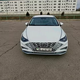 Hyundai Sonata 2022