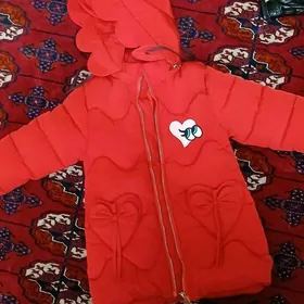 Куртка на дев.3,4 лет