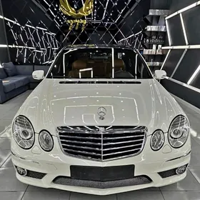 Mercedes-Benz E55 AMG 2000