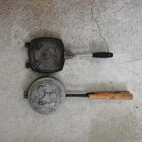 Вафельница