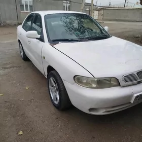 Daewoo Leganza 1999