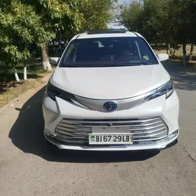 Toyota Sienna 2023