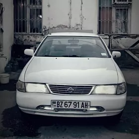Nissan Sunny 1997