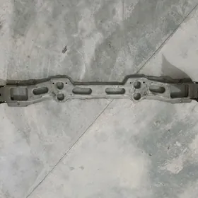 mercedes radiator asagy