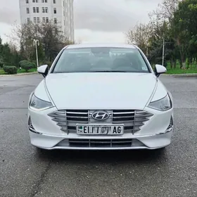 Hyundai Sonata 2021