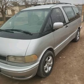 Toyota Previa 1991