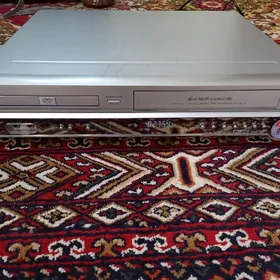 Видеомагнитофон