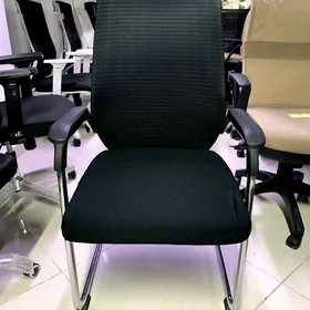 Stul Visitor Lyźa ofis üçin