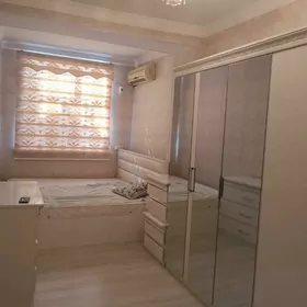 Mebel Spalnyy garnetur