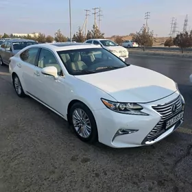 Lexus ES 350 2016