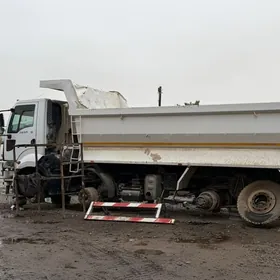 Ford Cargo 3535D 2014