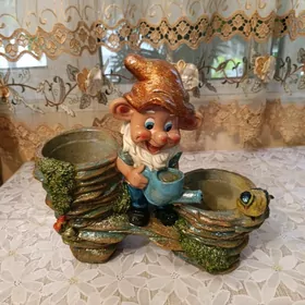 Гномик цветочник