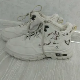 Ботинки мужские 39 раз