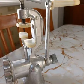 Продаётся  Мясорубка