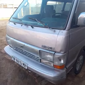 Toyota Hiace 1989