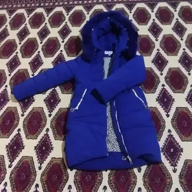 зимняя куртка.